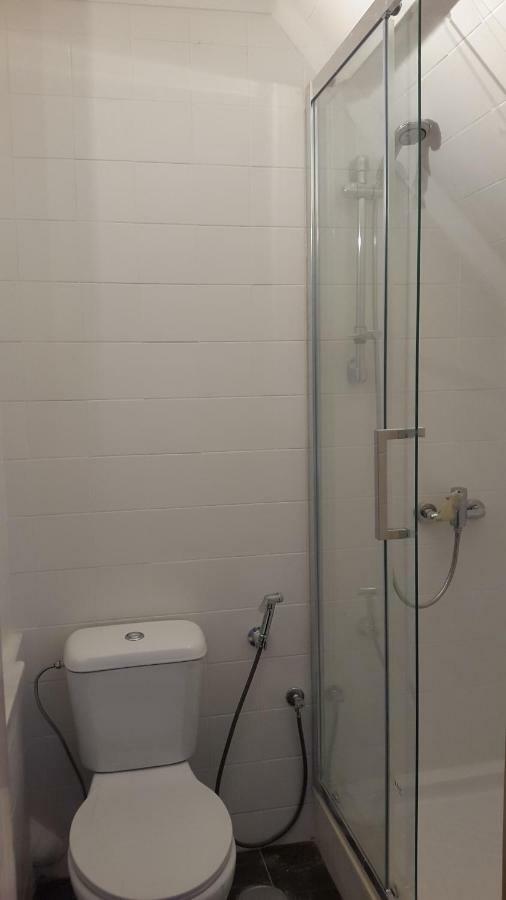 Apartamentos Tejo A Vista Lisbon Bagian luar foto